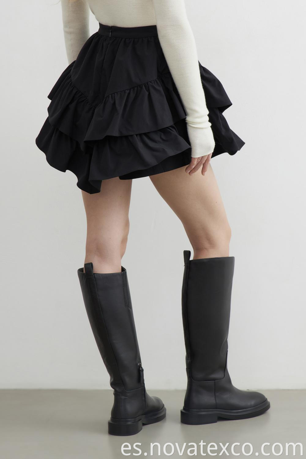 Folded And Ruffled Half Body Fluffy Skirt